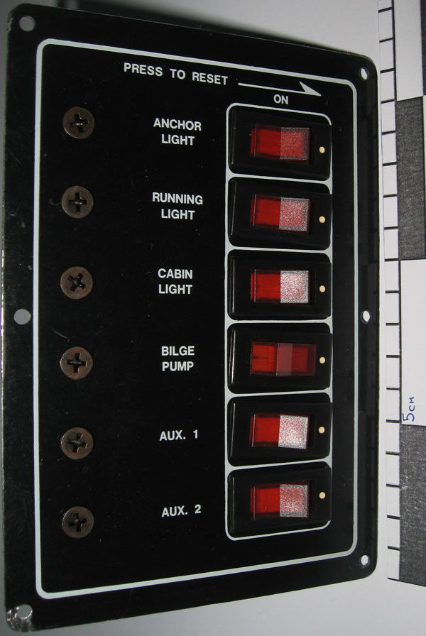 556-10526-12v.jpg